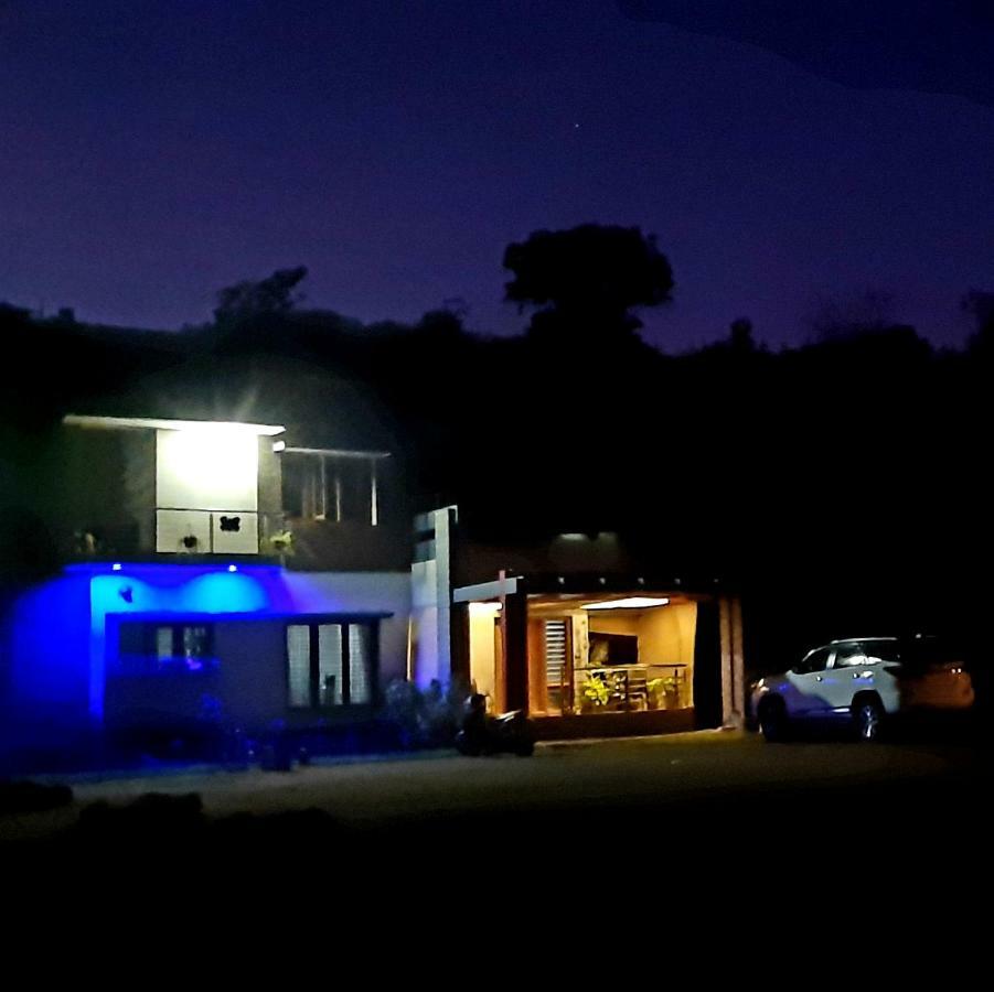 Silvershine Homestay Chikmagalūr Extérieur photo
