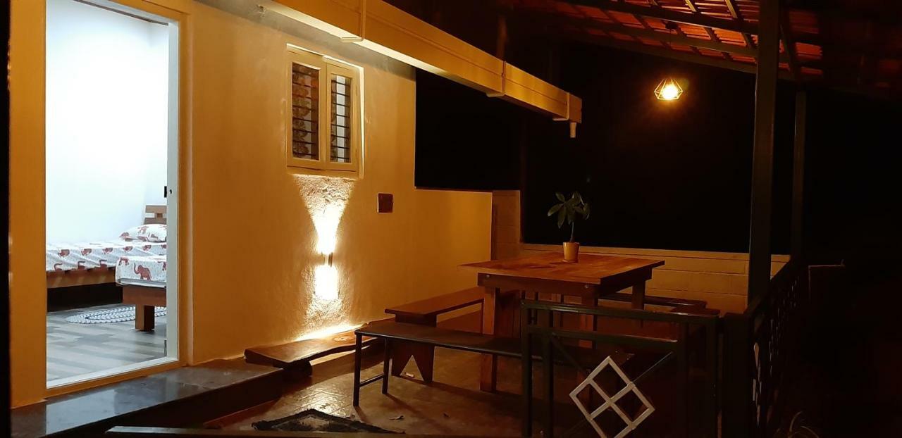 Silvershine Homestay Chikmagalūr Extérieur photo